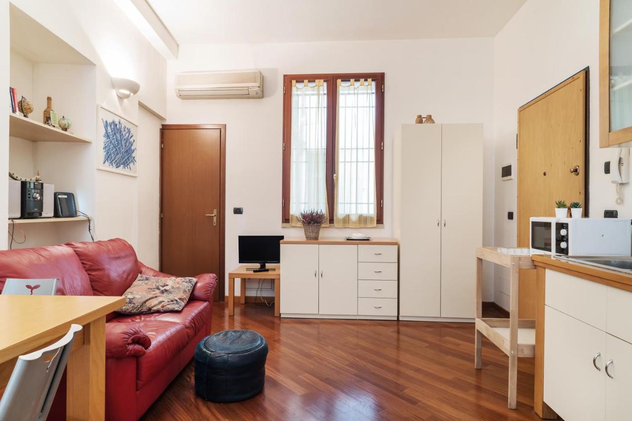 Bologna Central Studio Kültér fotó
